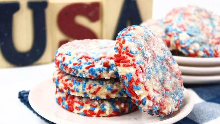 Finished Patriotic Butter Cookies with sprinkles