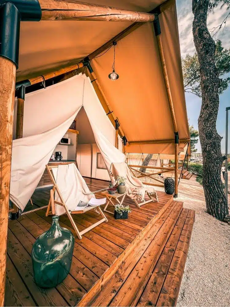Glamping In Colorado: Luxury Camping Experience At Royal George Cabins