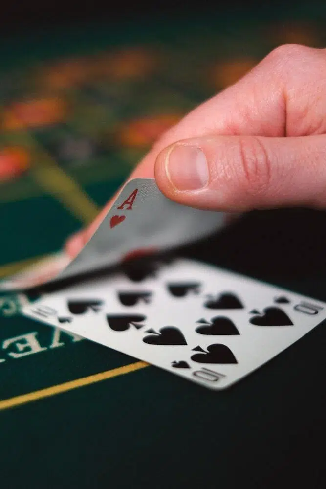 How To Become A Skilled Live Casino Player: Tips and Tricks