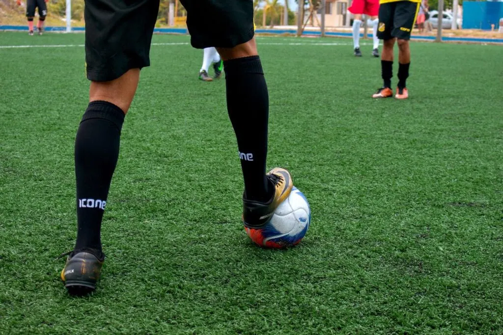 How Long Should You Wear Compression Stockings To Improve Leg Support
