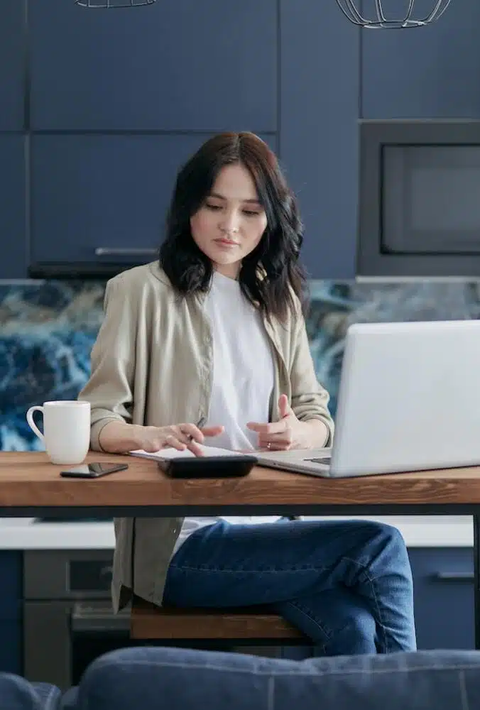 Mastering Invoice Finance: Essential Tips For Sustainable Cash Flow