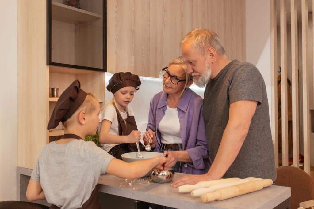 5 Ways Healthy Family Communication Benefits Your Teens