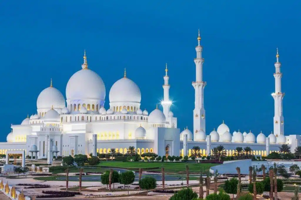 Experience SpiceJet To Explore UAE&rsquo;s Best Solo Trip Places