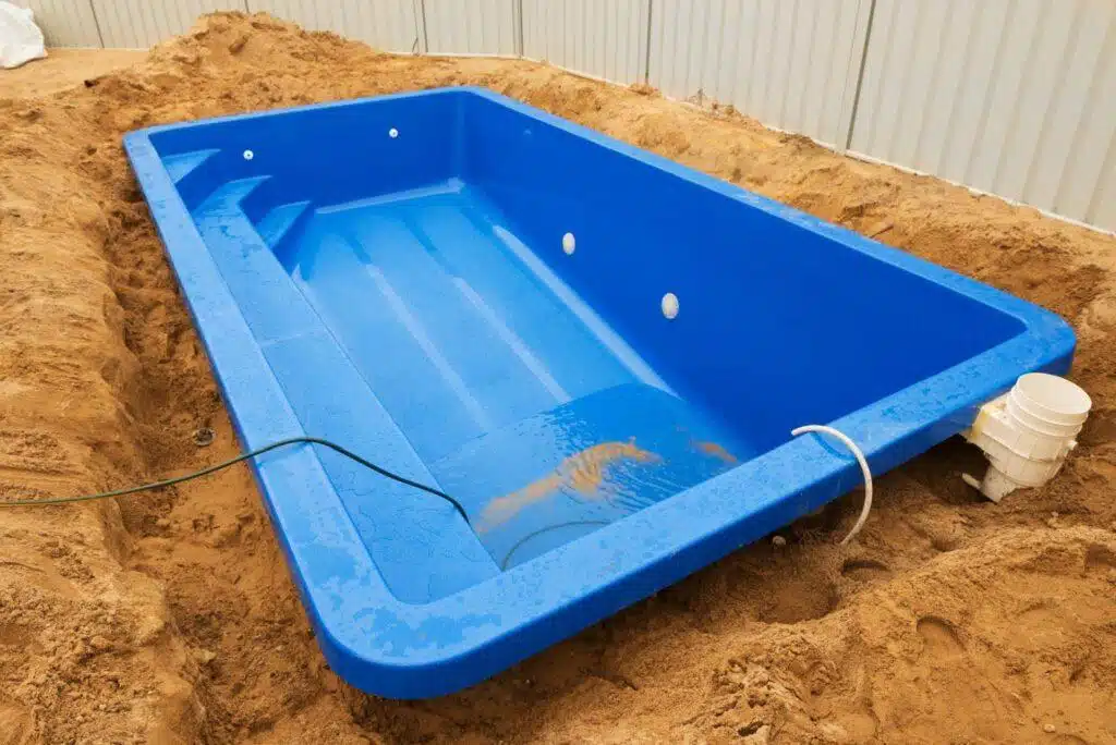 5 Signs It's Time For Fibreglass Pool Repairs And How To Address Them