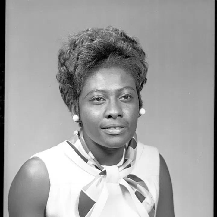 9. Alma Thomas: A Color Field Visionary