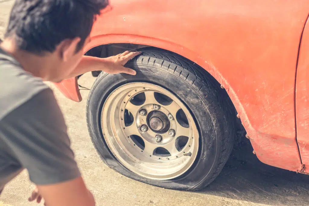 6. You Don&rsquo;t Need a Mechanic: Replacing a Flat Tire