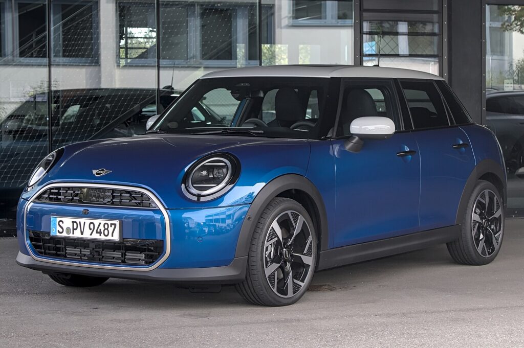 Here Are The Top 5 Smallest Cars on the Market That Are Surprisingly ...