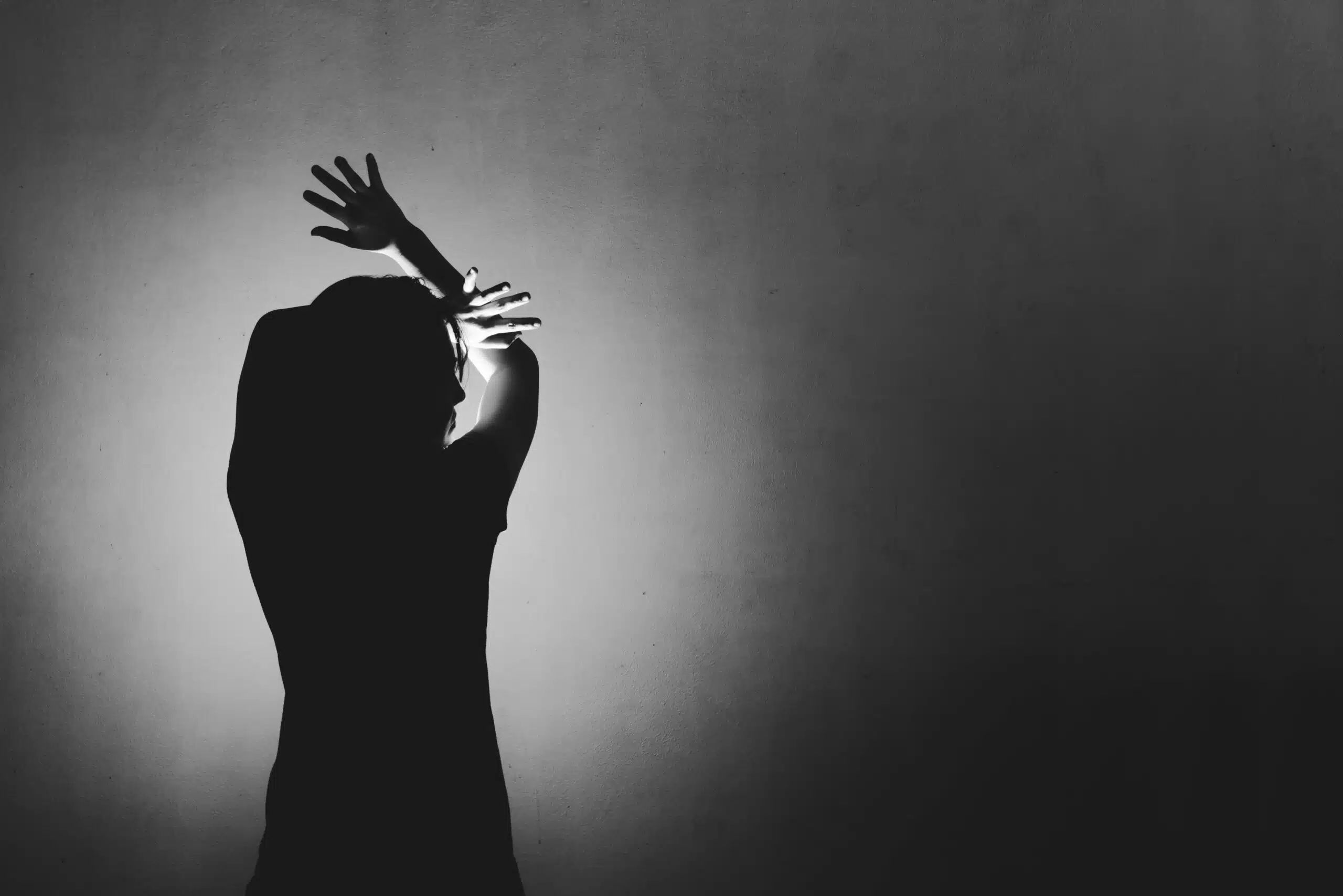 habits of unhappy people