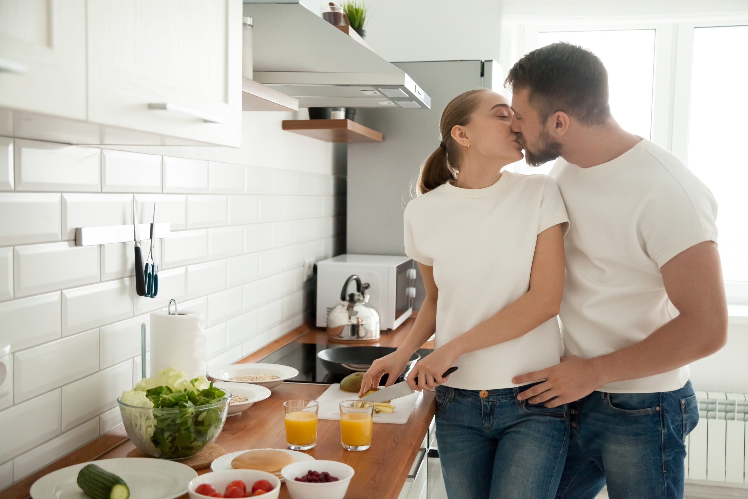Invisible Work: 9 Chores That Husbands Have No Idea There Wives Are ...