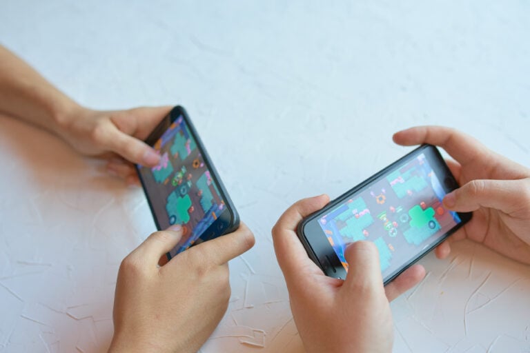Top 6 Online Games to Play When You’re Bored