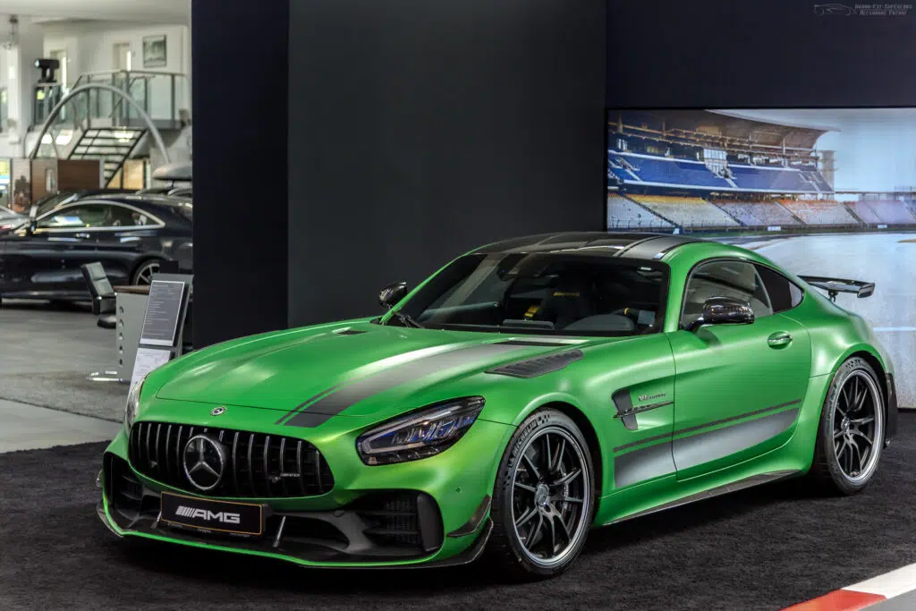 7. Mercedes-AMG GT R