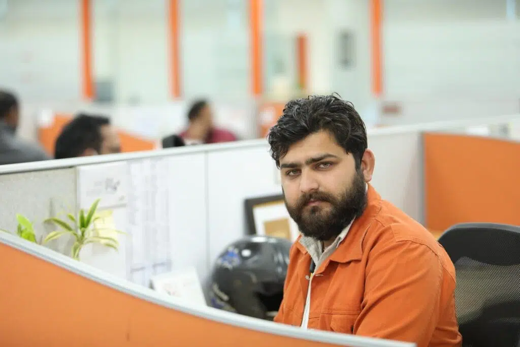 How Enclosed Cubicles Improve Employee Focus And Well-Being