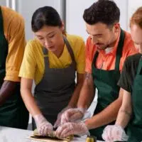 Why Cooking Classes Are The Best Option For Creating New Bonds