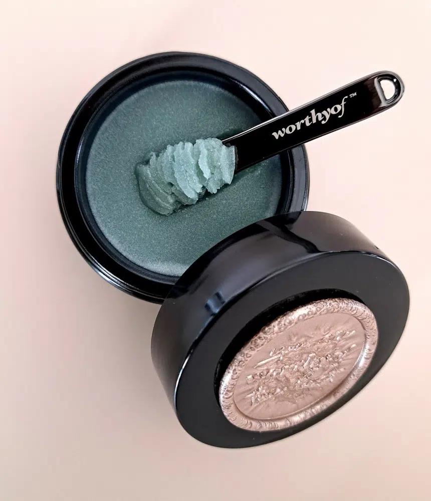 Busy Women Can Take Their Skin & Hair Care To A New Level