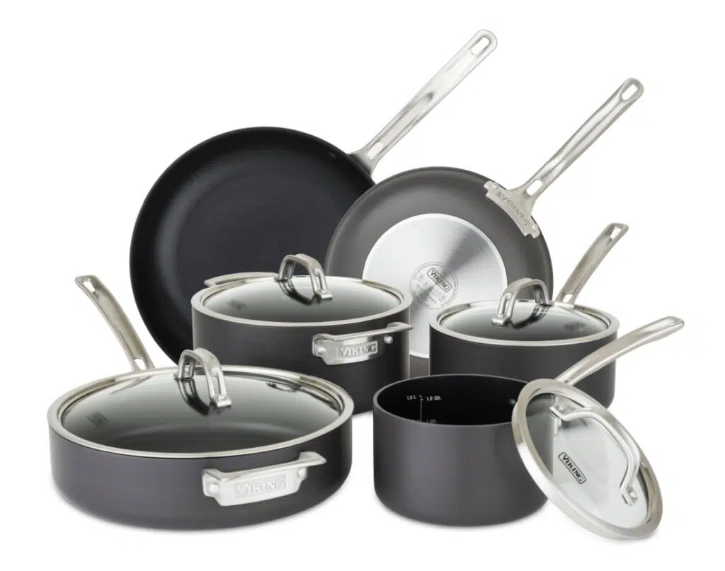 9 Holiday Gift Ideas for Food Lovers, Home Cooks, and Anyone Who Loves a Little Luxury